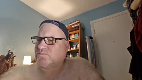 Snapshot of bendavewill chatting on 05-22-26, 07:15 Bendavewill online show from 05-22-26, 07:15