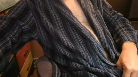 Snapshot of bendrinkin chatting on 06-12-26, 08:57 bendrinkin online show from 06-12-26, 08:57