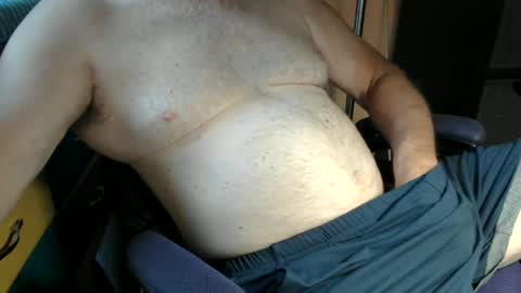 Snapshot of bendrinkin chatting on 07-05-26, 10:55 bendrinkin online show from 07-05-26, 10:55