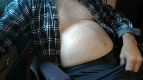Snapshot of bendrinkin chatting on 07-10-26, 11:02 bendrinkin online show from 07-10-26, 11:02