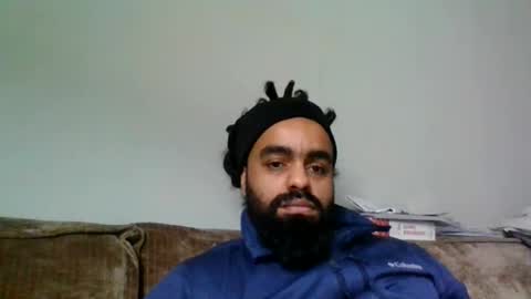 Snapshot of bengel_mozam chatting on 01-28-25, 10:56 kevin online show from 01-28-25, 10:56