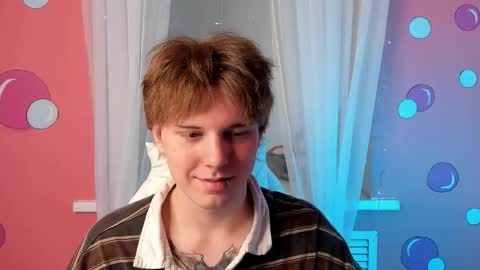 Snapshot of benjamin_harris chatting on 05-26-26, 03:19 Benjamin online show from 05-26-26, 03:19