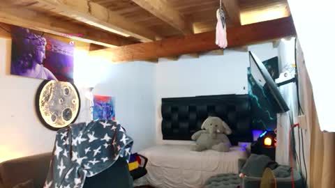 Snapshot of benjamincooperk1 chatting on 07-18-26, 04:16 benjamincooperk online show from 07-18-26, 04:16