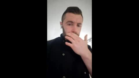 Snapshot of bennybiguy chatting on 02-26-26, 08:24 bennybiguy online show from 02-26-26, 08:24