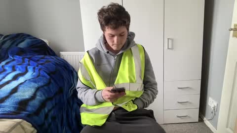 Snapshot of benwardle123 chatting on 03-10-25, 02:37 READ MY BIO ---  --- READ MY BIO online show from 03-10-25, 02:37