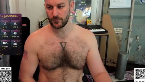 Snapshot of benyorkxxx chatting on 01-12-25, 08:47 Ben York online show from 01-12-25, 08:47