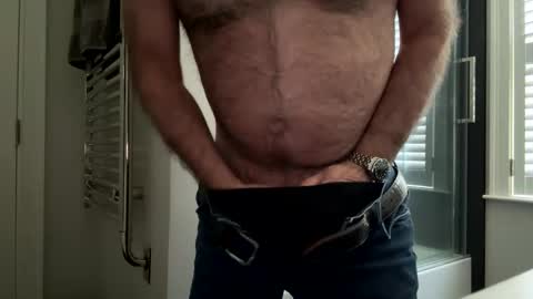 benz10001 online show from 02-21-25, 06:48