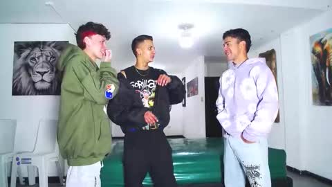 benz boys online show from 10-01-25, 12:11