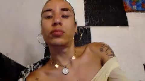 berenice_i online show from 04-24-26, 10:01