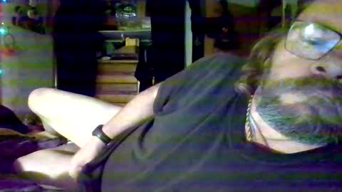 Snapshot of bergeeric1970 chatting on 12-22-25, 09:06 bergeeric1970 online show from 12-22-25, 09:06