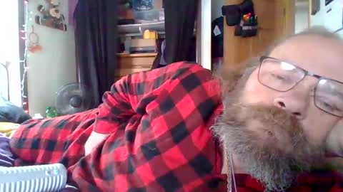 Snapshot of bergeeric1970 chatting on 02-27-26, 04:07 bergeeric1970 online show from 02-27-26, 04:07