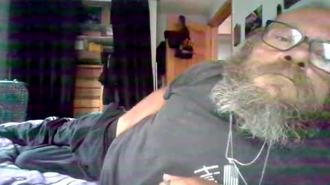 Snapshot of bergeeric1970 chatting on 06-30-26, 12:17 bergeeric1970 online show from 06-30-26, 12:17
