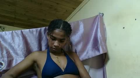 Snapshot of beriziky chatting on 05-16-26, 02:19 beriziky online show from 05-16-26, 02:19