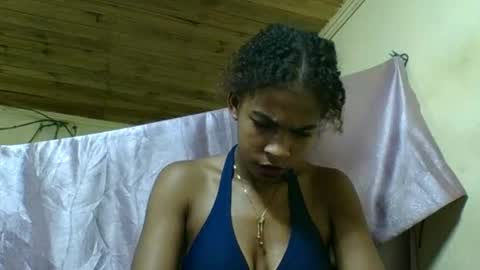 Snapshot of beriziky chatting on 05-17-26, 12:30 beriziky online show from 05-17-26, 12:30