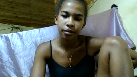 Snapshot of beriziky chatting on 05-26-26, 02:07 beriziky online show from 05-26-26, 02:07
