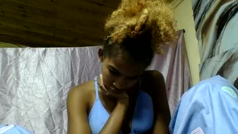 Snapshot of beriziky chatting on 06-18-26, 11:53 beriziky online show from 06-18-26, 11:53