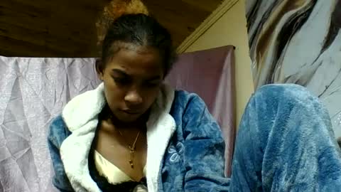 Snapshot of beriziky chatting on 06-26-26, 02:05 beriziky online show from 06-26-26, 02:05