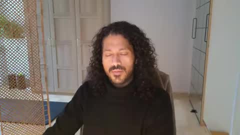 Snapshot of berlinz900 chatting on 10-29-25, 07:21 berlinz900 online show from 10-29-25, 07:21