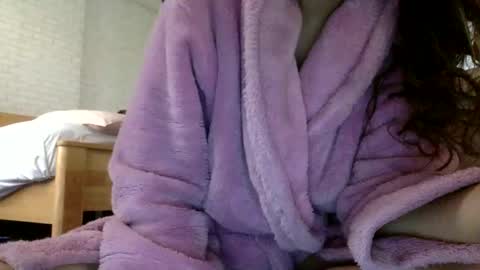 Snapshot of bermudatriangle12 chatting on 03-05-25, 01:21 tixxie  online show from 03-05-25, 01:21