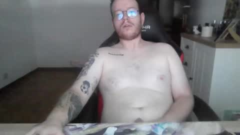 Snapshot of bernardo1904 chatting on 07-15-26, 09:25 Bernardo online show from 07-15-26, 09:25