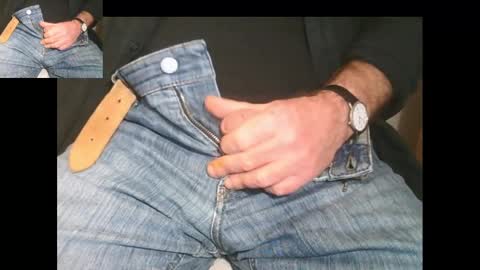 Snapshot of bernardo1968 chatting on 03-04-25, 11:54 bernardo1968 online show from 03-04-25, 11:54