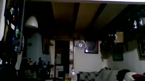 Snapshot of bernichaos77 chatting on 03-22-26, 11:41 bernichaos77 online show from 03-22-26, 11:41