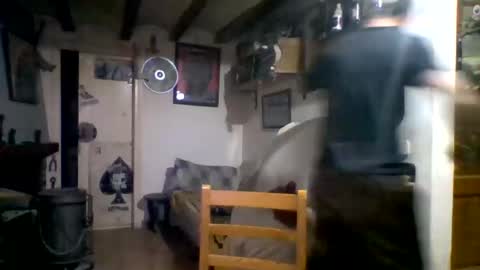 Snapshot of bernichaos77 chatting on 03-24-26, 01:54 bernichaos77 online show from 03-24-26, 01:54