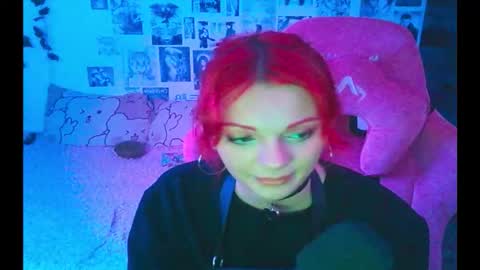 BerrieKitten online show from 11-02-25, 05:04