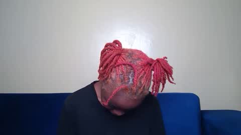 Snapshot of berries_lee chatting on 09-18-25, 09:33 berries_lee online show from 09-18-25, 09:33