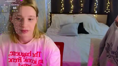 Snapshot of berry_assortment chatting on 03-13-26, 11:17 Your sweet Tara and Eva online show from 03-13-26, 11:17