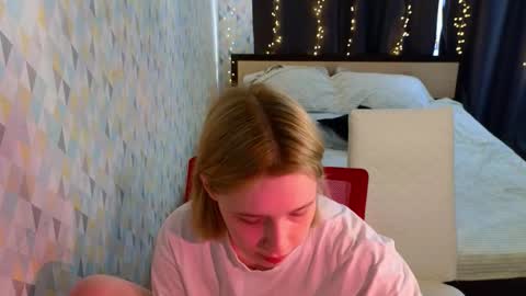 Snapshot of berry_assortment chatting on 03-18-26, 04:48 Your sweet Tara and Eva online show from 03-18-26, 04:48