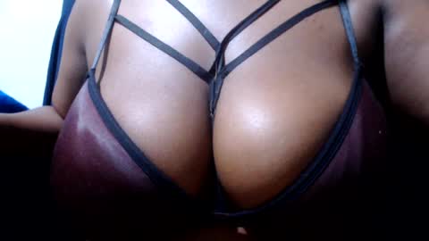 Snapshot of berrycany chatting on 07-18-26, 06:28 berrycany online show from 07-18-26, 06:28