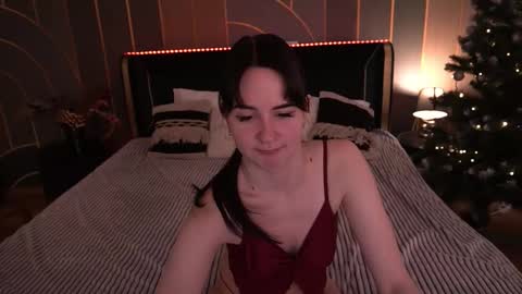 Violette online show from 01-18-26, 07:23