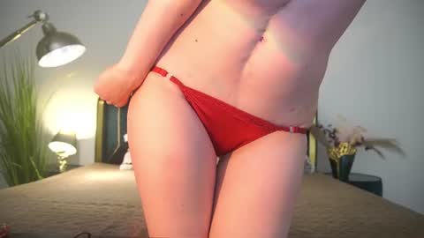 Snapshot of berrydiva chatting on 07-04-26, 08:26 Violette online show from 07-04-26, 08:26