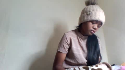 berthaldy659759 online show from 06-28-26, 04:07