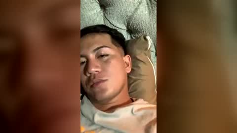 Snapshot of bertoo321 chatting on 07-19-26, 01:15 bertoo321 online show from 07-19-26, 01:15