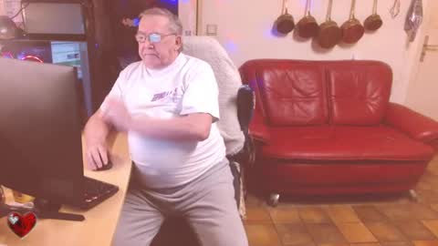 jean online show from 02-22-25, 08:53