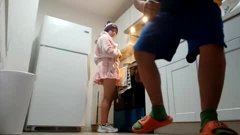 Snapshot of bestia_bella_sex chatting on 01-20-25, 02:22 Rugal y angel online show from 01-20-25, 02:22