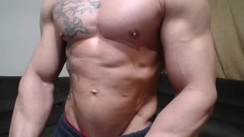 Snapshot of bestmuscle chatting on 07-14-26, 10:26 bestmuscle online show from 07-14-26, 10:26
