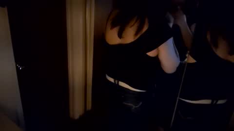 Snapshot of bestofbothworlds89 chatting on 02-26-26, 11:48 Chanel east Coast online show from 02-26-26, 11:48