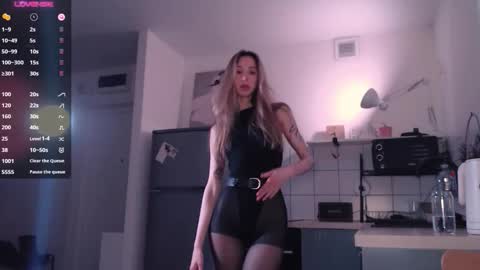 Zo online show from 02-13-26, 03:19