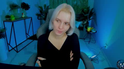 Bethany online show from 11-19-25, 06:13