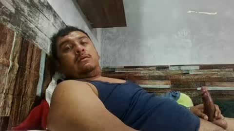 Snapshot of beto471292 chatting on 07-05-26, 09:00 beto471292 online show from 07-05-26, 09:00
