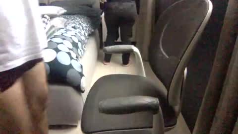 Virtual Gentleman online show from 11-26-25, 01:45