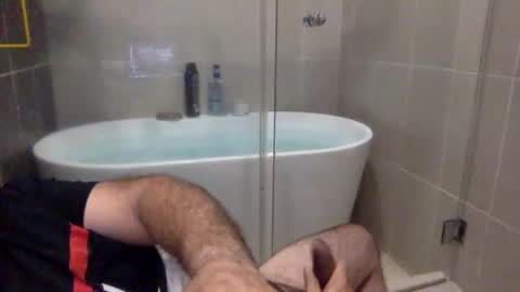 Snapshot of betoooox chatting on 02-15-26, 05:26 Virtual Gentleman online show from 02-15-26, 05:26