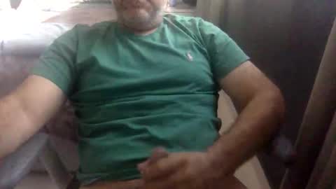 Snapshot of betoooox chatting on 03-02-26, 12:45 Virtual Gentleman online show from 03-02-26, 12:45