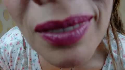 LINDA online show from 06-17-26, 12:24
