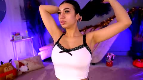 Betty online show from 12-20-25, 04:19