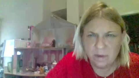 Snapshot of betsygore78 chatting on 02-06-25, 02:04 betsygore78 online show from 02-06-25, 02:04