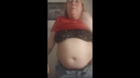 Snapshot of betsygore78 chatting on 02-16-26, 05:36 betsygore78 online show from 02-16-26, 05:36